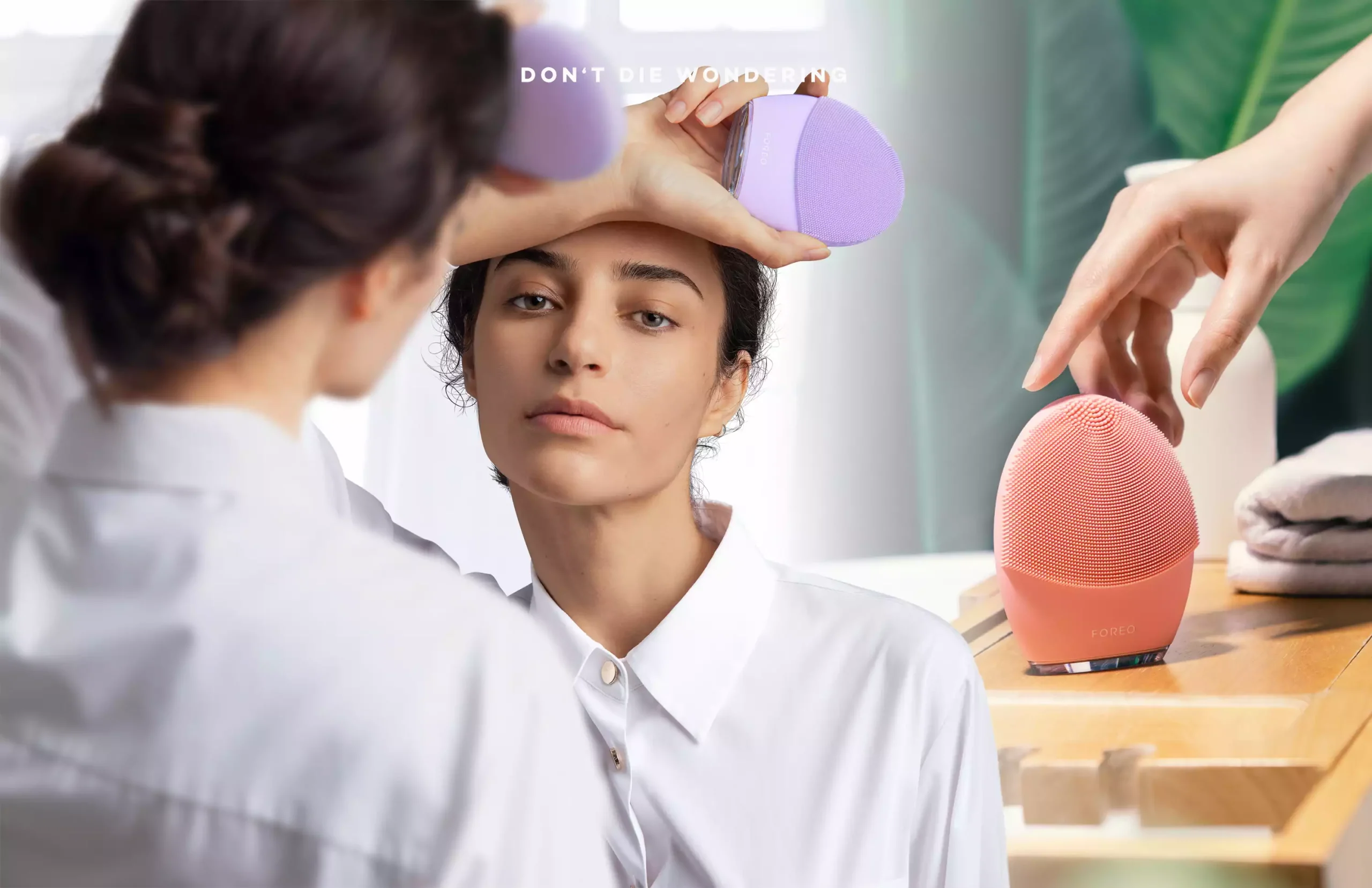 Paris Hilton’s Skincare Secret: The Foreo Eyebrator